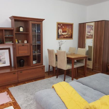 Ravagy Apartman Kecskemét Eksteriør bilde